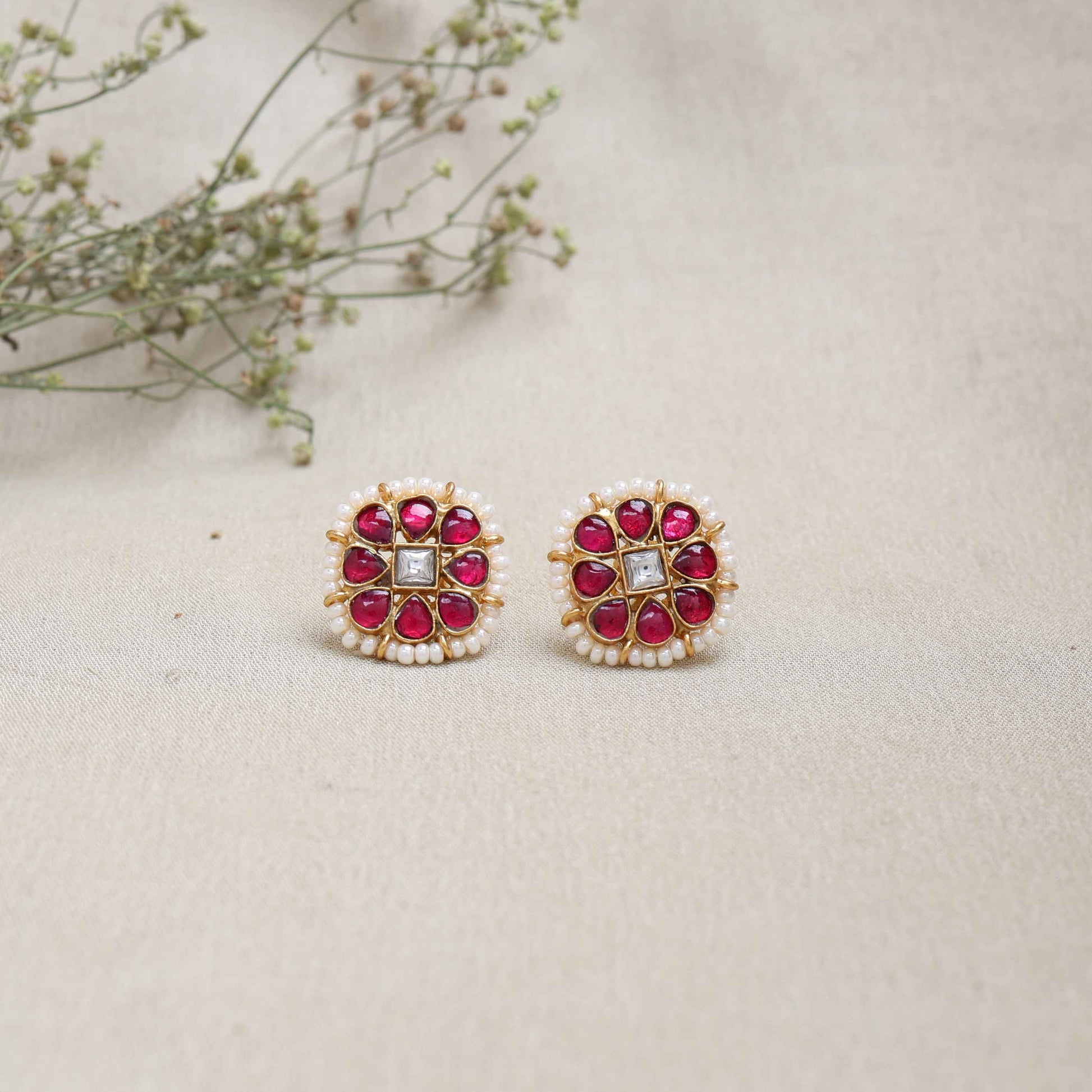 Silvernika gold plated earrings 