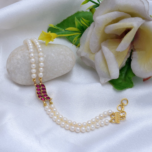 Silvernika Silver white moti bracelet