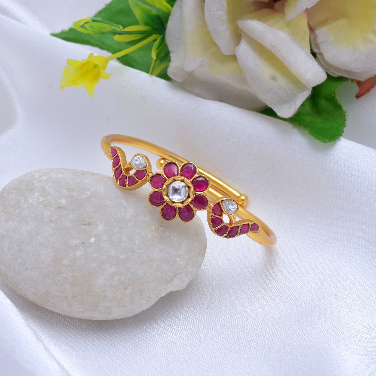 Silvernika PInk Stone 92.5 Sterling Silver Bracelet