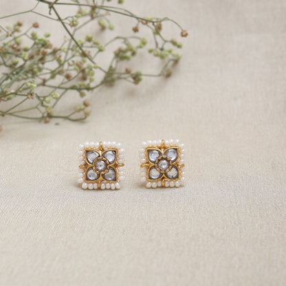 Silvernika Kundan Silver Studs
