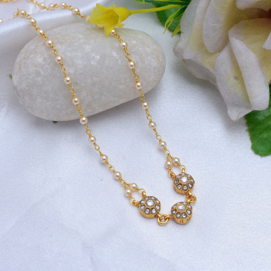 Silvernika Silver white stone necklace